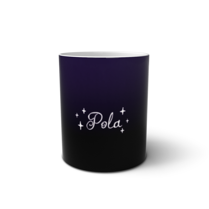 ポーラのマグカップ（中央）